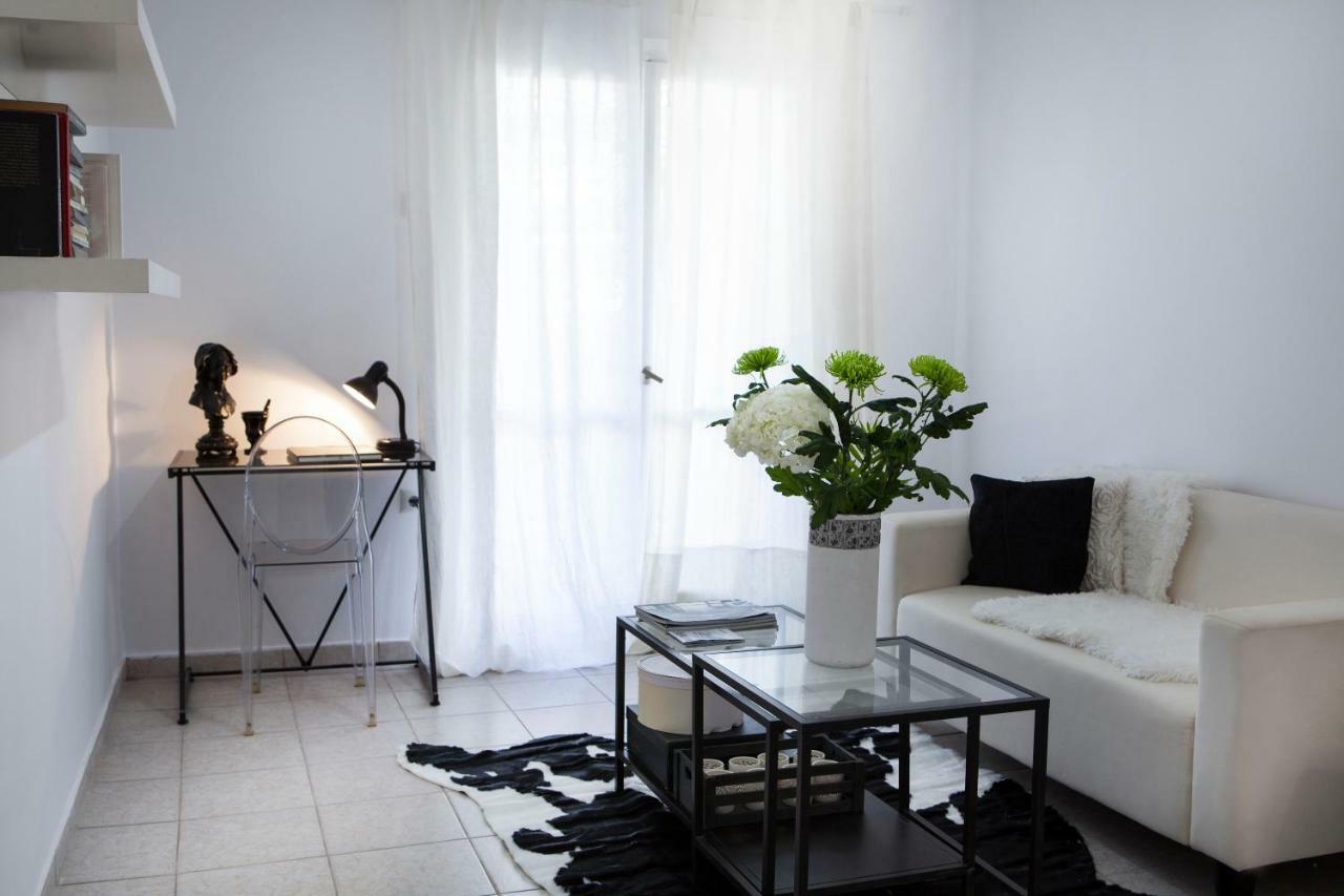 Best Located Executive Apartment In Maroussi. Atenas Exterior foto