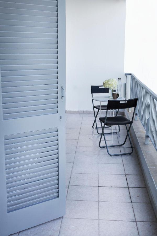 Best Located Executive Apartment In Maroussi. Atenas Exterior foto